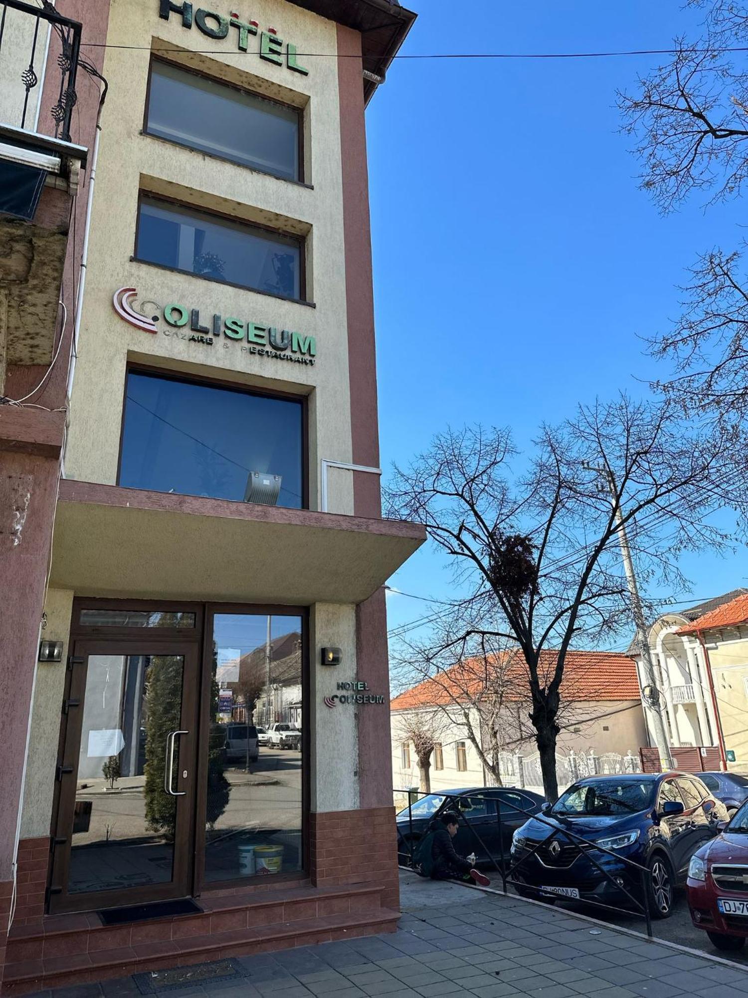Coliseum Hotel Calafat Kültér fotó