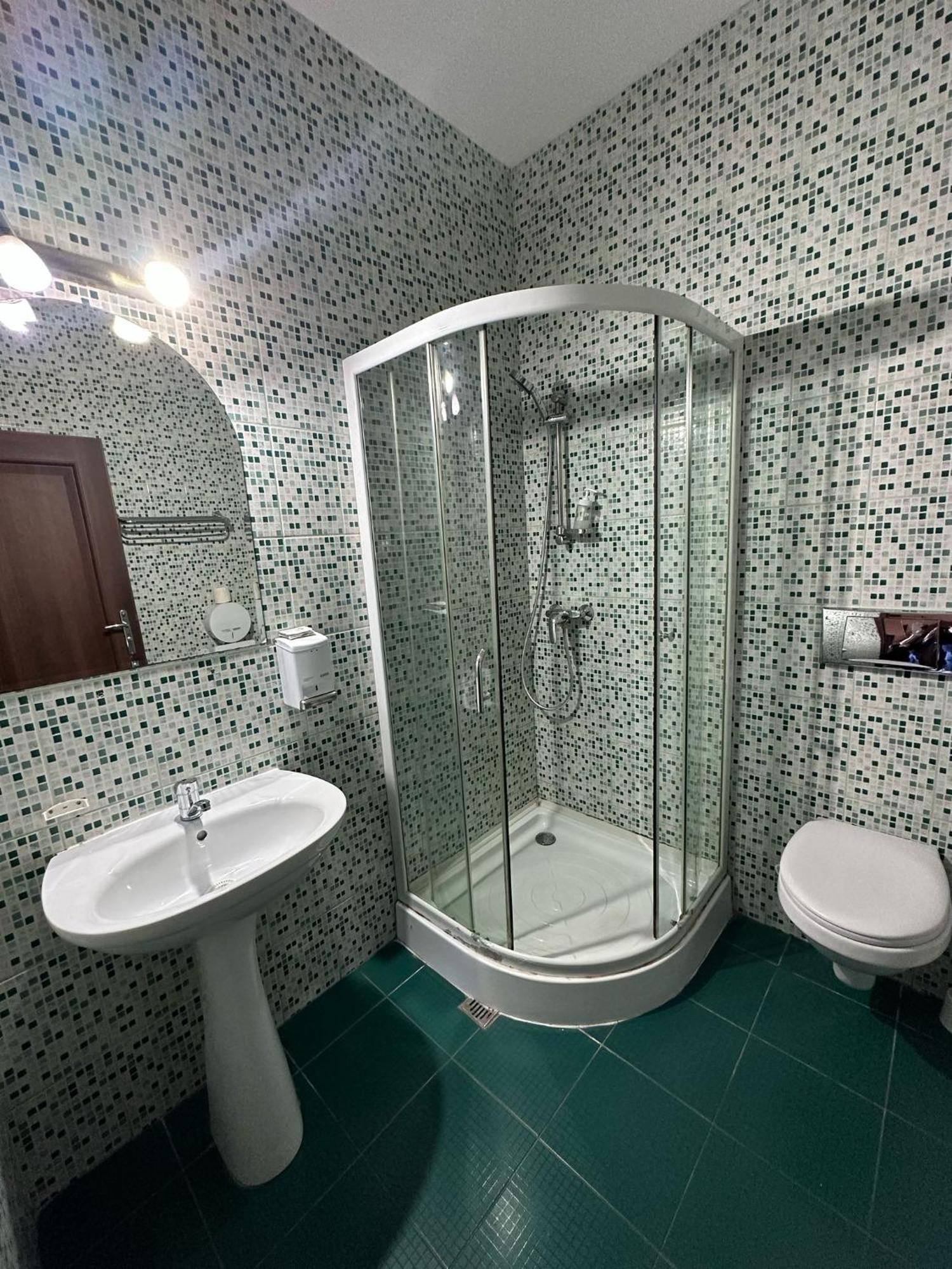 Coliseum Hotel Calafat Kültér fotó
